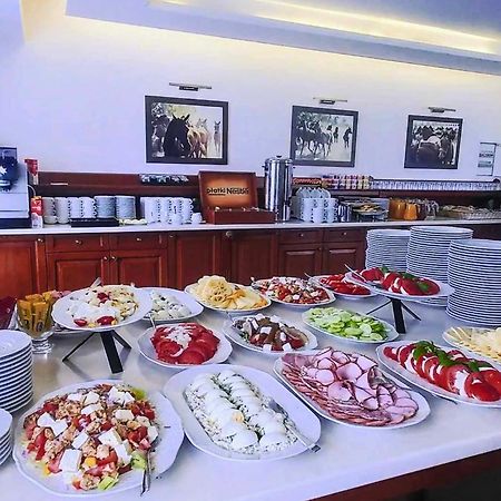 Hotel Lancut Ngoại thất bức ảnh